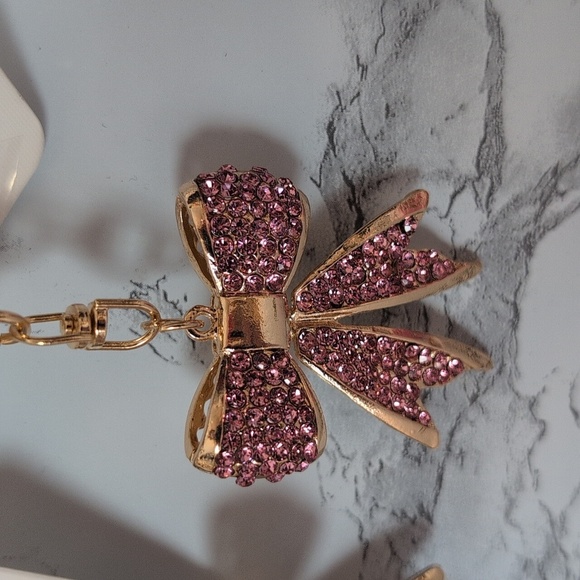 NWT Rhinestone Sparkling Gold Bow Keychain Bag Charms - Picture 2 of 5